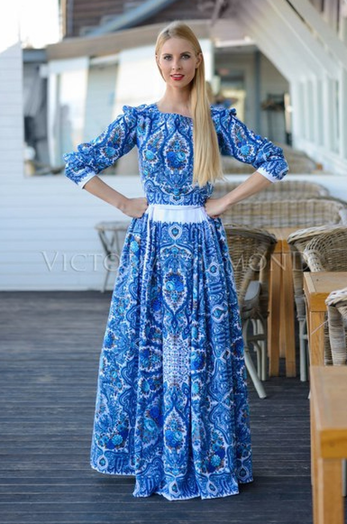 Длинное платье в русском стиле